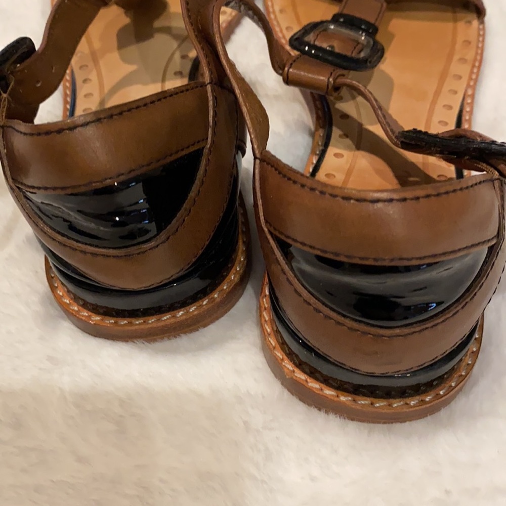 Cole Hann Sandal - Picture 6 of 9